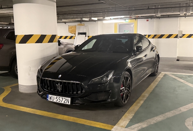 Maserati Quattroporte S Q4 GranSport 2021