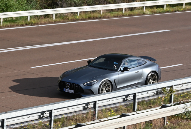 Mercedes-AMG GT 63 C192