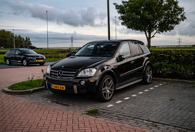 Mercedes-Benz ML 63 AMG W164