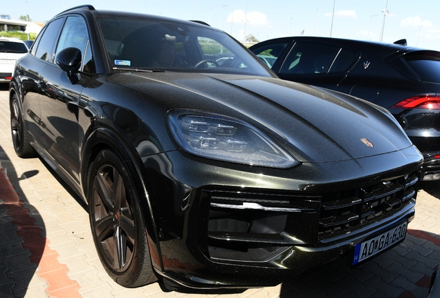 Porsche 9YA Cayenne GTS MkII