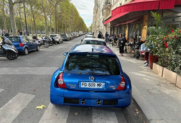Renault Clio V6 Phase II