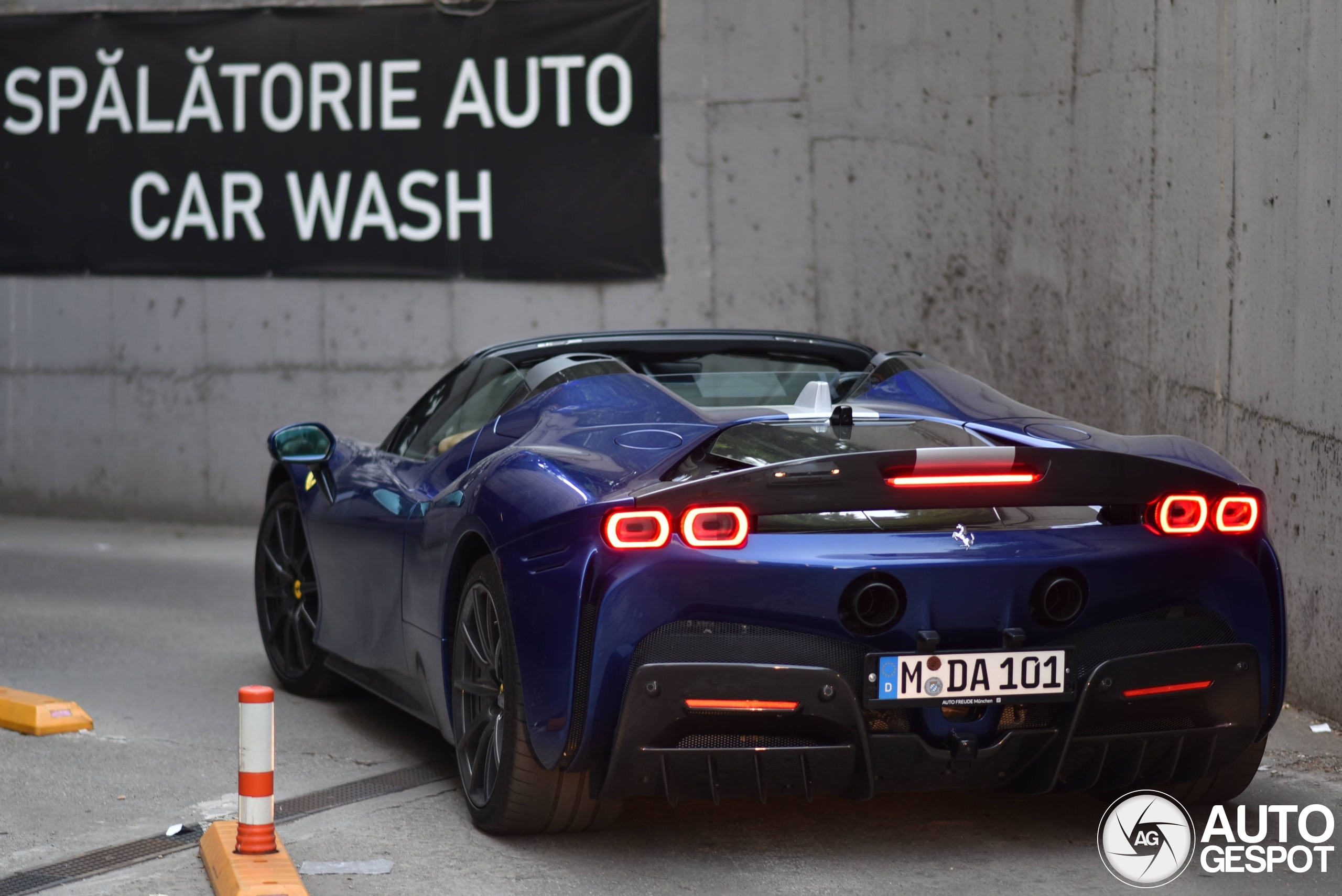 Ferrari SF90 Spider Assetto Fiorano