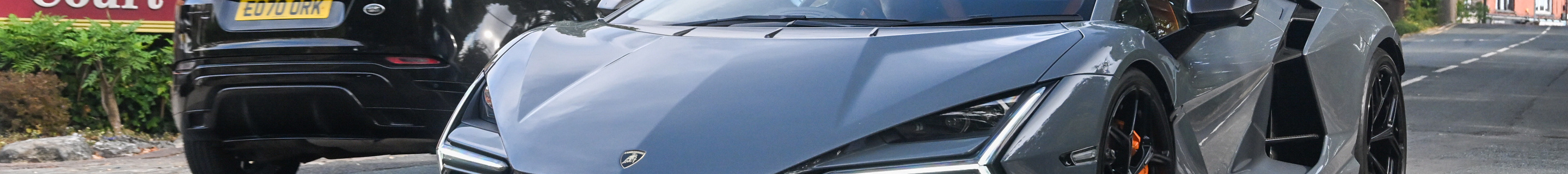 Lamborghini Revuelto