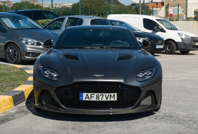 Aston Martin DBS Superleggera