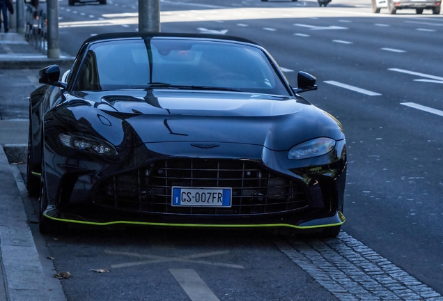 Aston Martin V12 Vantage Roadster 2023