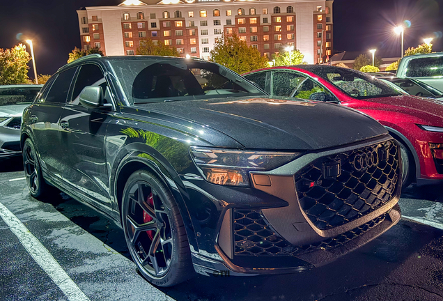 Audi RS Q8 2024