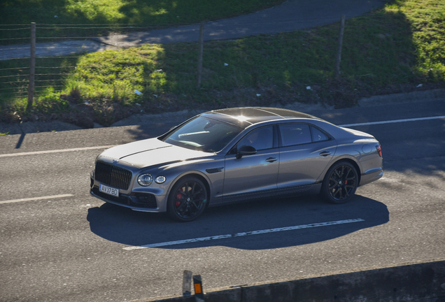 Bentley Flying Spur Hybrid S
