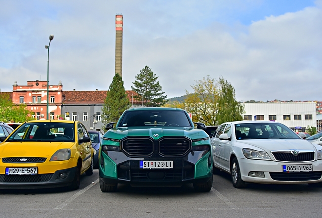 BMW XM G09