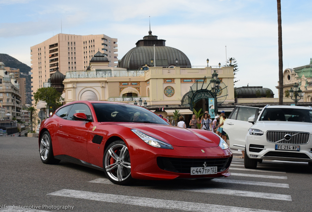 Ferrari GTC4Lusso