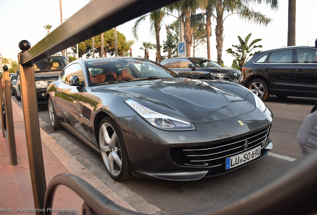 Ferrari GTC4Lusso