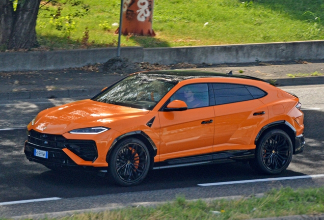 Lamborghini Urus SE