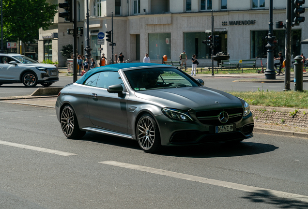 Mercedes-AMG C 63 S Convertible A205 Ocean Blue Edition