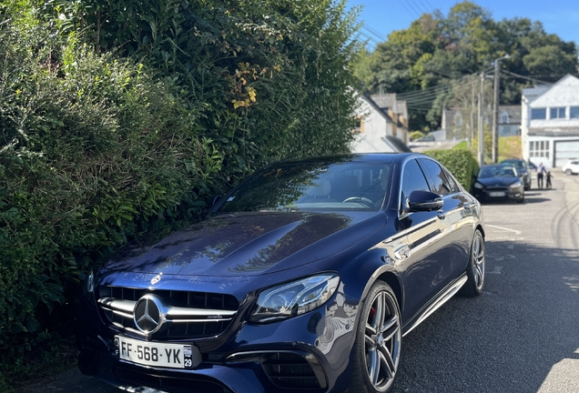 Mercedes-AMG E 63 S W213