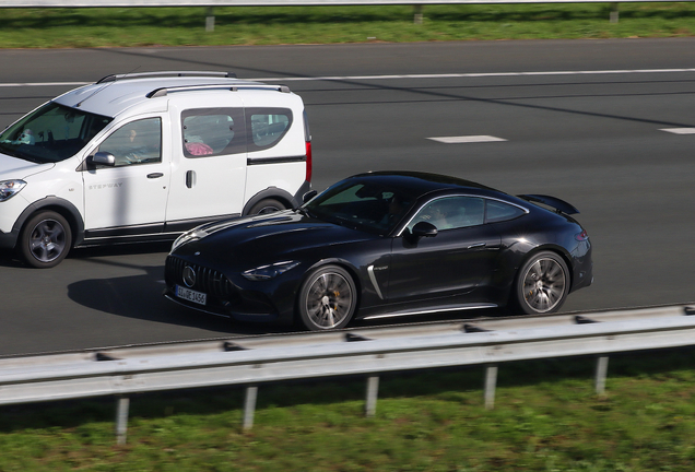 Mercedes-AMG GT 63 C192