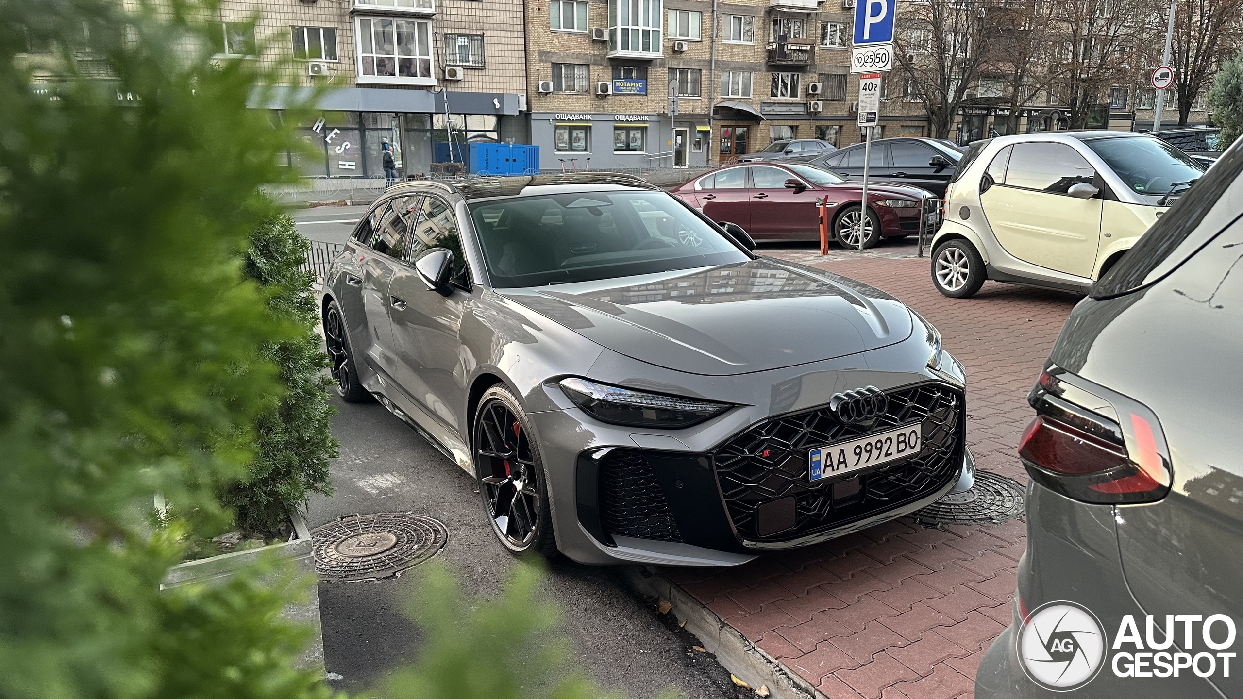 Audi RS5 Avant B10