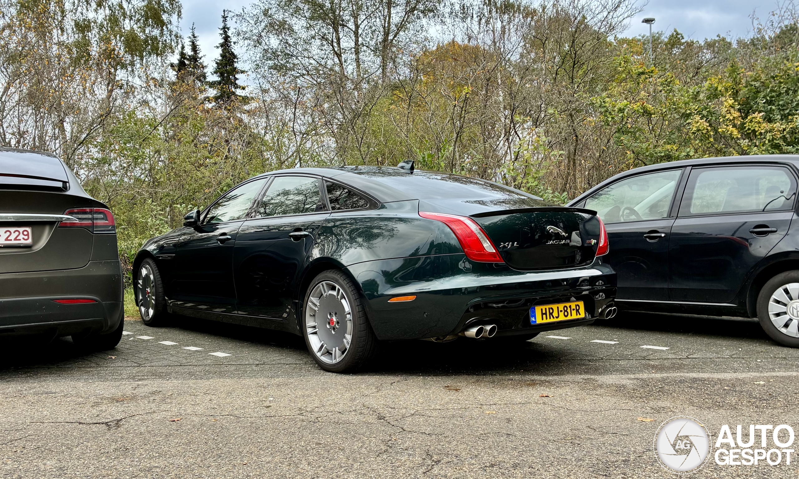 Jaguar XJLR575
