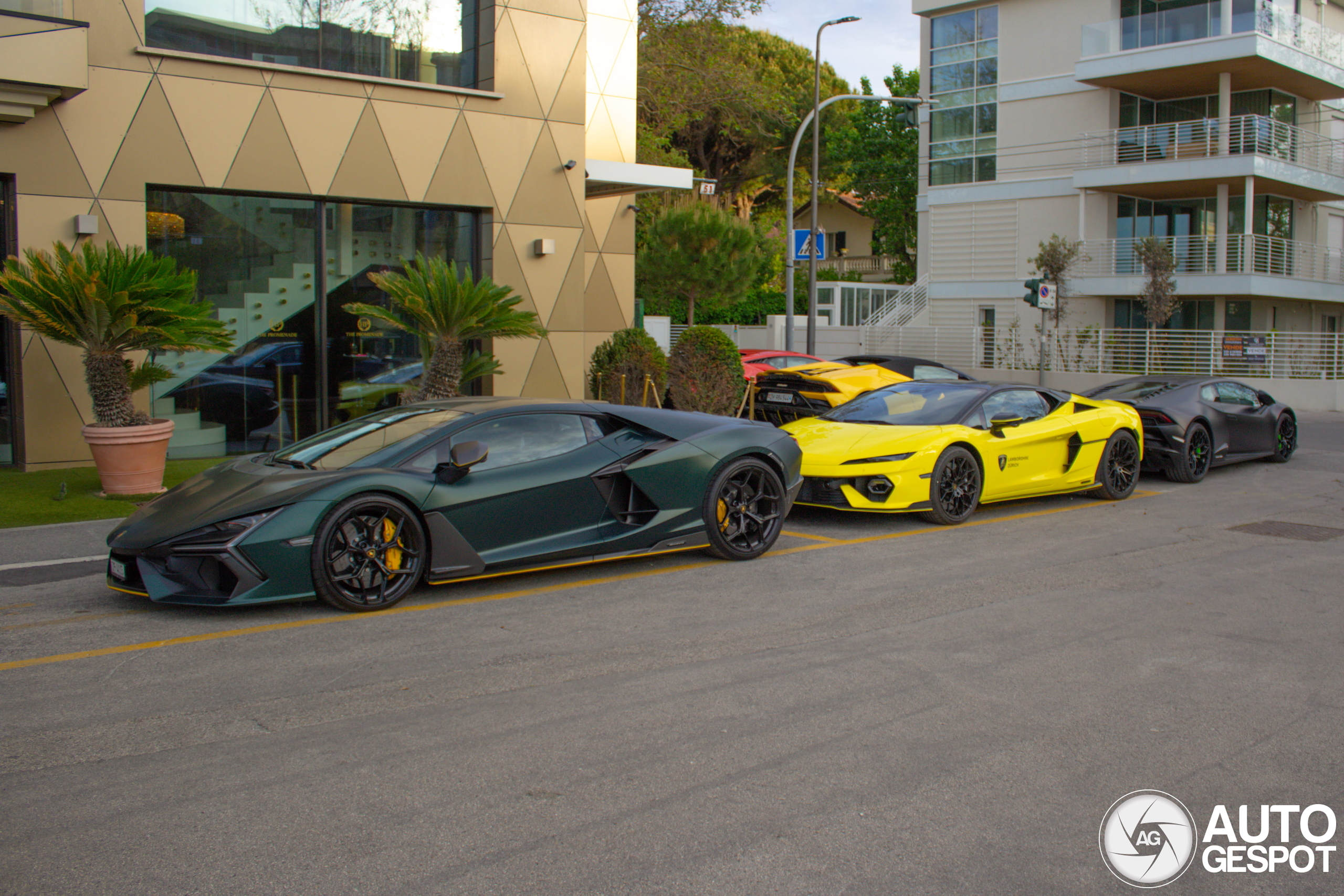 Labrgen Lamborghini Revuelto - 14 October 2026 - Autogespot