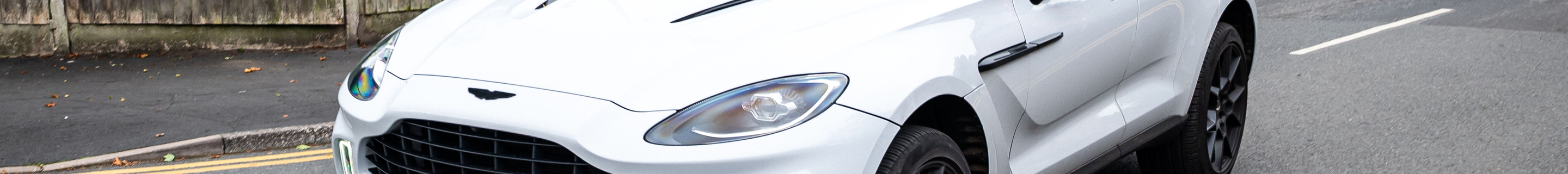 Aston Martin DBX