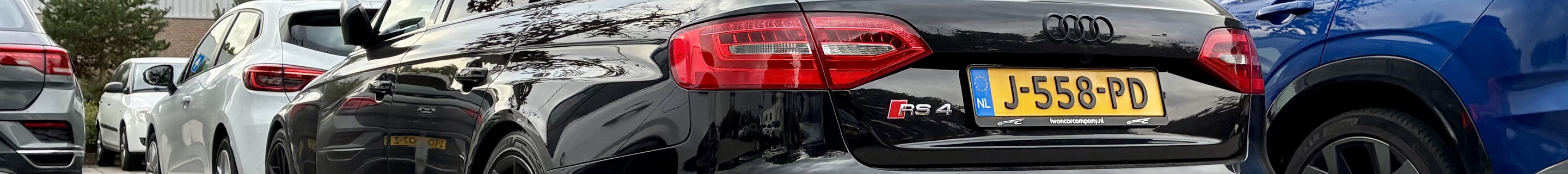 Audi RS4 Avant B8
