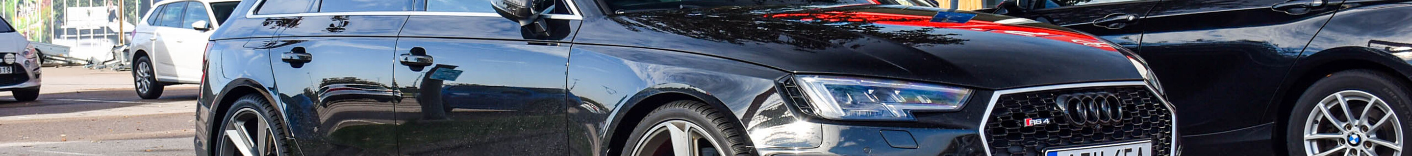 Audi RS4 Avant B9