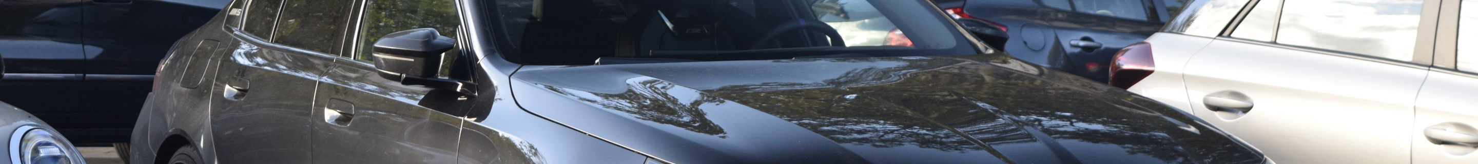 BMW M5 G90