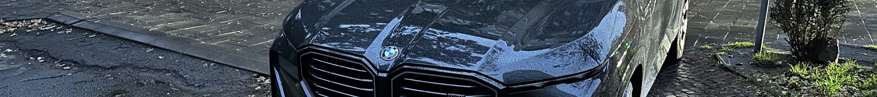 BMW XM G09