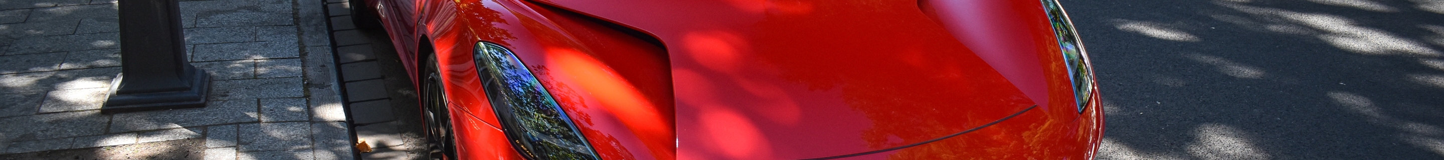 Lotus Emira