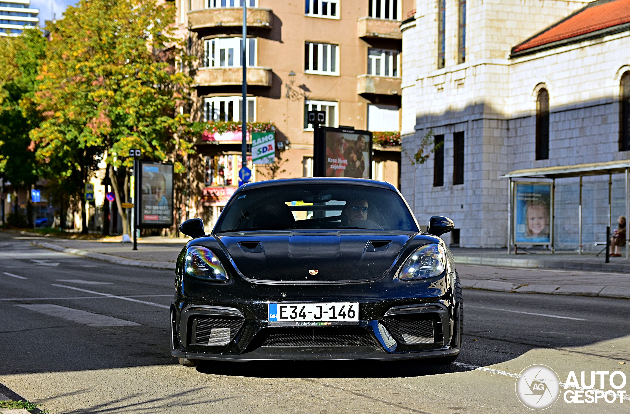 Porsche 718 Cayman GT4 RS
