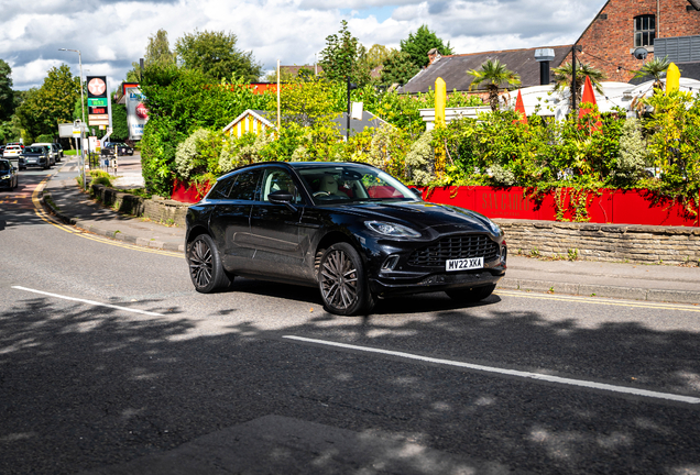 Aston Martin DBX