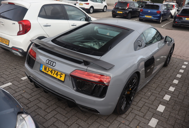 Audi R8 V10 Plus 2015