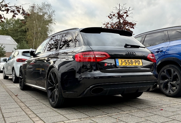 Audi RS4 Avant B8