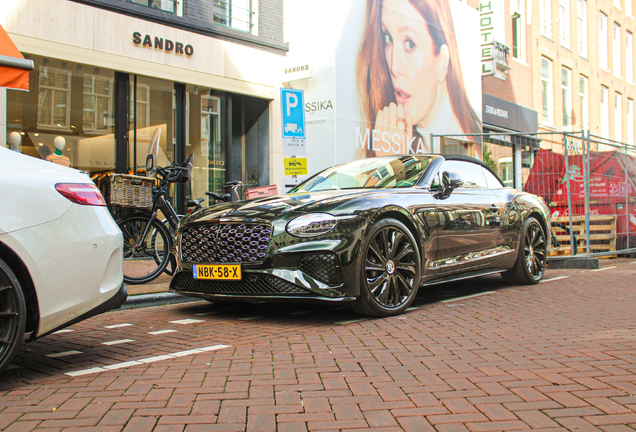 Bentley Continental GTC Mulliner 2025
