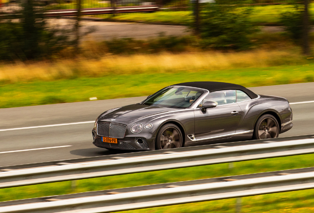 Bentley Continental GTC V8 2020