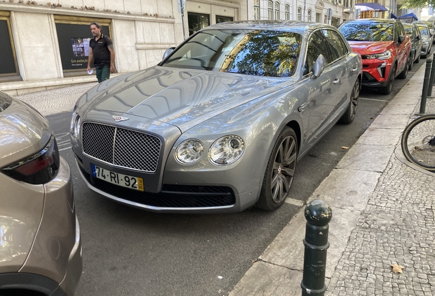 Bentley Flying Spur V8