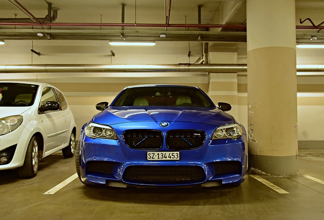 BMW M5 F10 2011