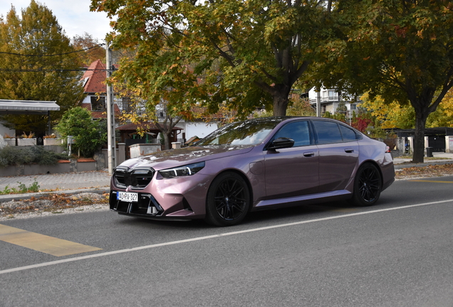 BMW M5 G90