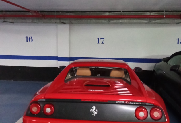 Ferrari F355 Berlinetta