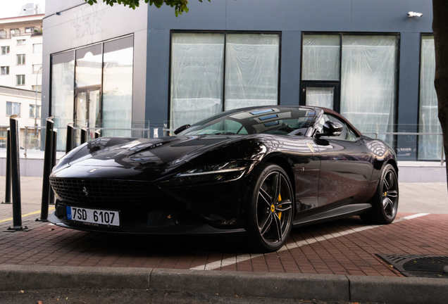 Ferrari Roma Spider