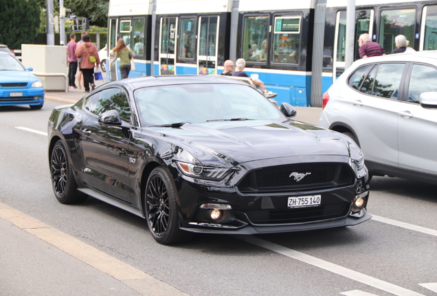 Ford Mustang GT 2015