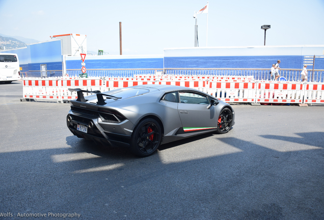 Lamborghini Huracán LP640-4 Performante