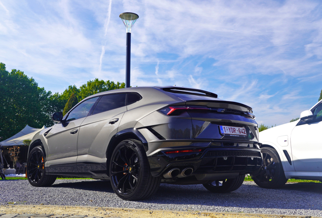 Lamborghini Urus S