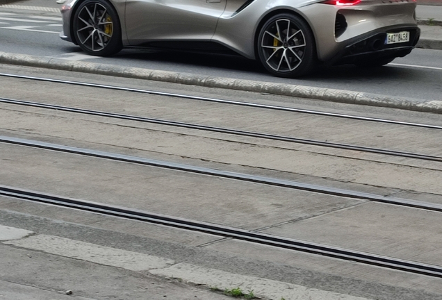Lotus Emira