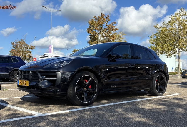 Porsche 95B Macan GTS MkII