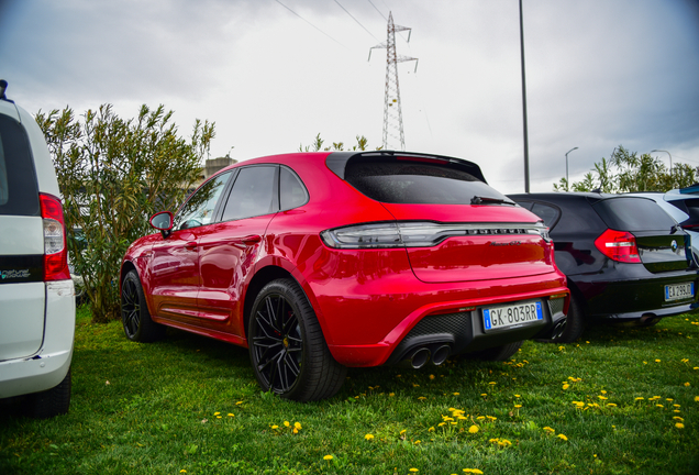 Porsche 95B Macan GTS MkIII