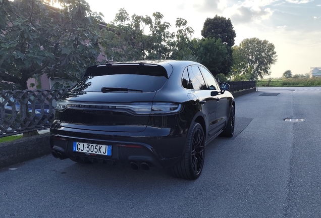 Porsche 95B Macan GTS MkIII