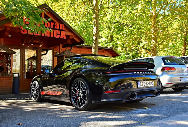 Porsche 992 Carrera 4S MkII