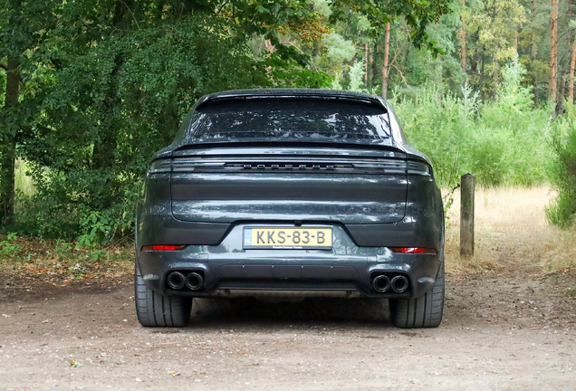 Porsche Cayenne Coupé Turbo E-Hybrid