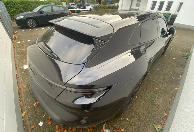 Porsche Taycan GTS Sport Turismo MkI