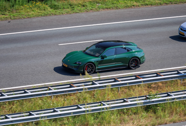 Porsche Taycan GTS Sport Turismo MkI