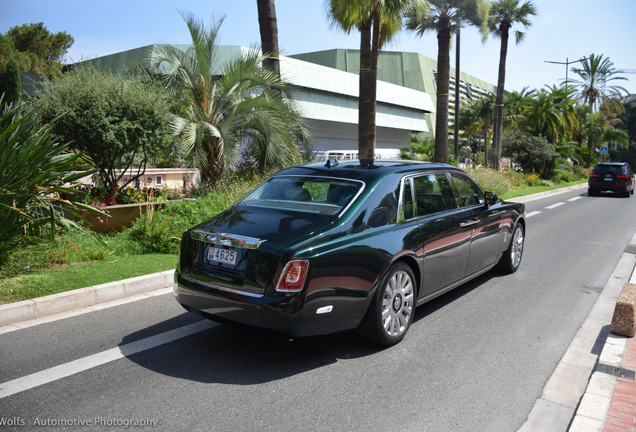 Rolls-Royce Phantom VIII EWB